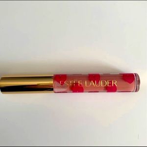 New! Estee Lauder liquid lip makeup color:naked truth